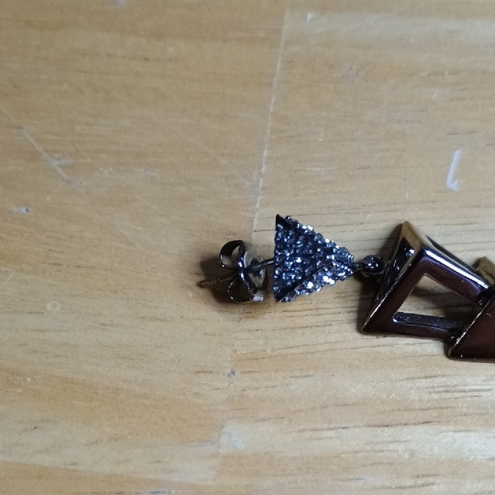 Geometric Black Pyramid Drop Earrings - Picture 4 of 5